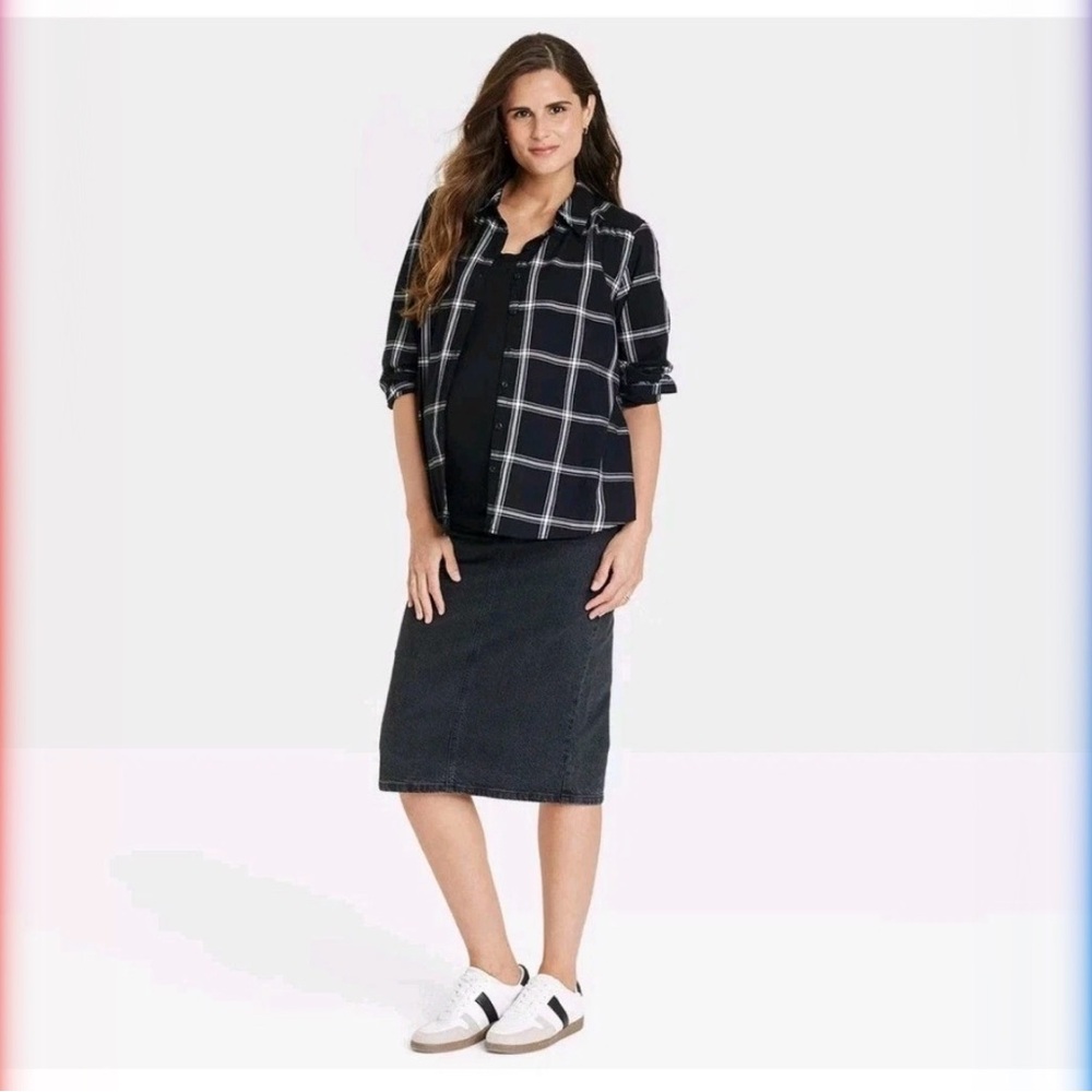 Ingrid Isabel Maternity Black White Plaid Button Down Shirt